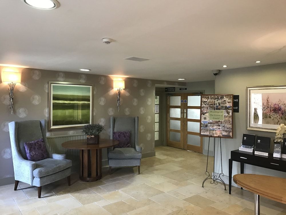 The Crown of Crucis 2