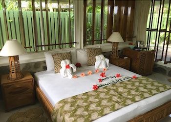 Young Island Resort 3