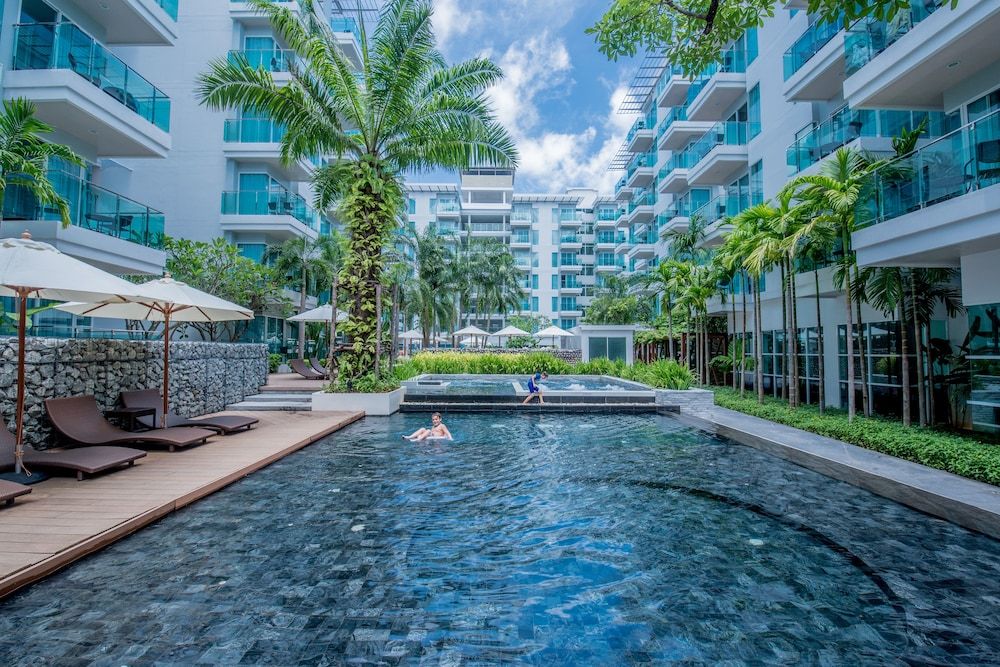 Fishermen’s Harbour Urban Resort 1