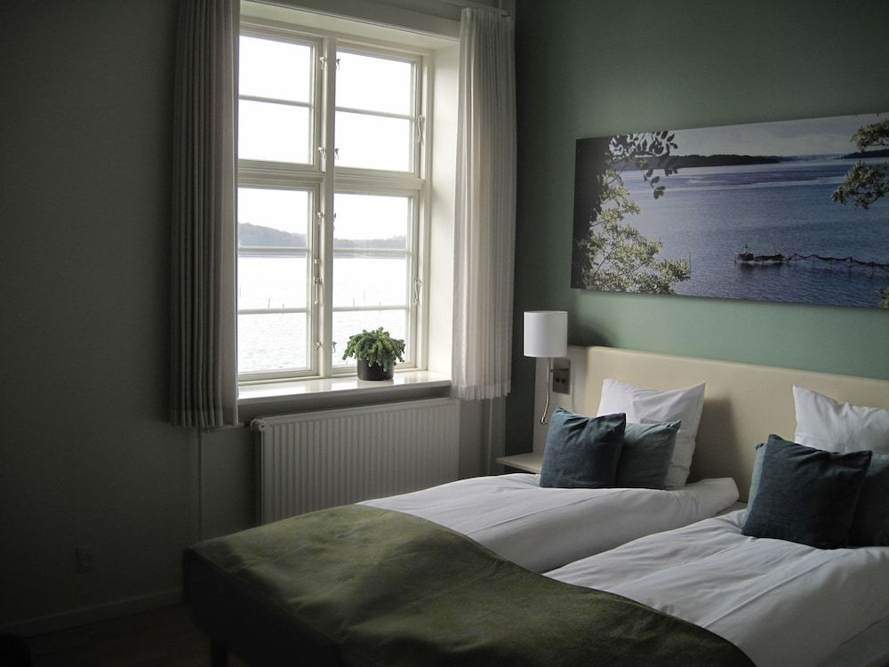 Sixtus Sinatur Hotel Og Konference 3