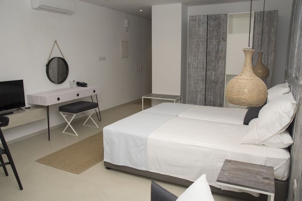 Hylatio Tourist Village 3 estrelas em Pissouri