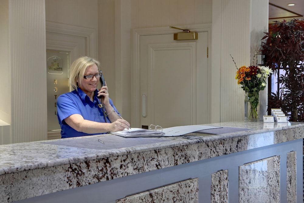 Best Western Manor Hotel 2