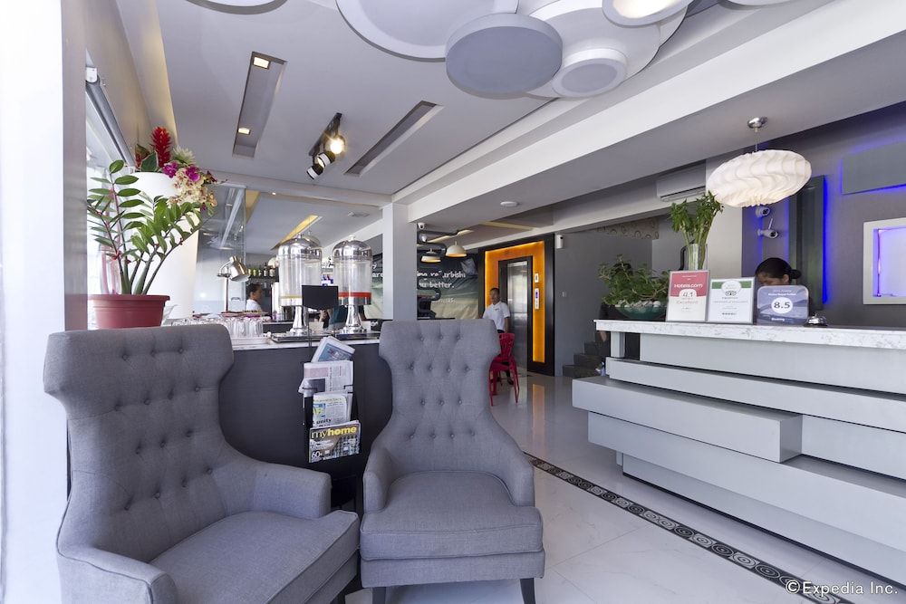 Eloisa Royal Suites 2