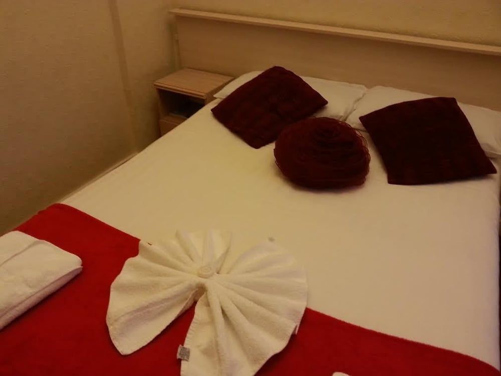 The Melville Hotel 2