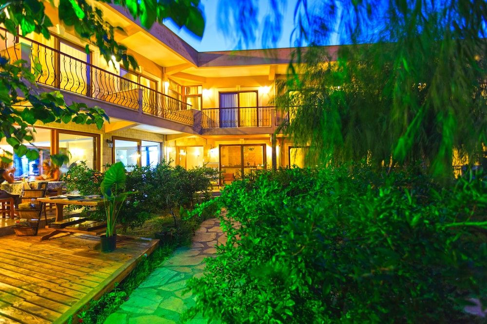 Adrasan Deniz Hotel 1