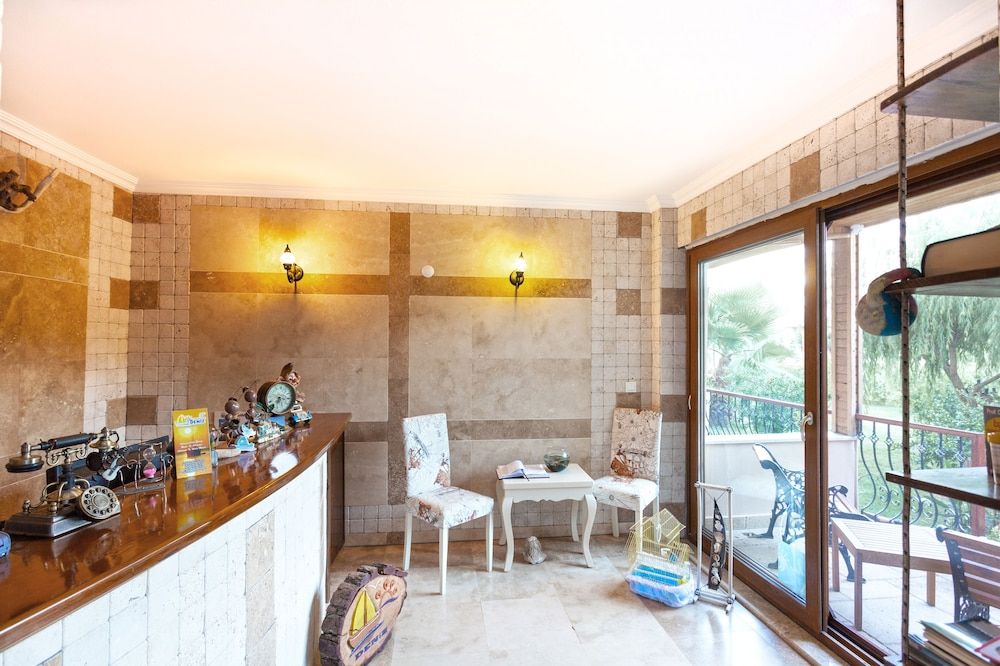 Adrasan Deniz Hotel 2