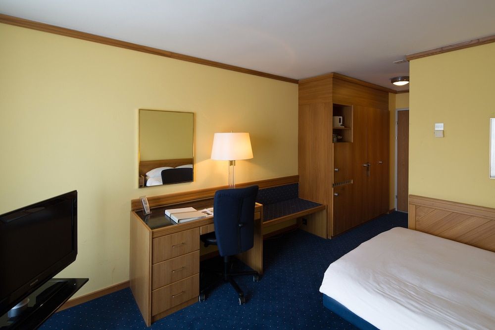 Stay at Zurich Airport 3