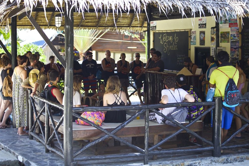 Shiralea Backpackers Resort 3