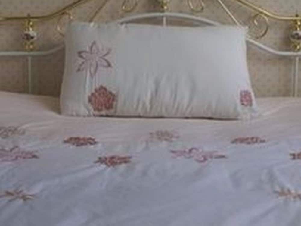 Sussex Lodge Guest House 1