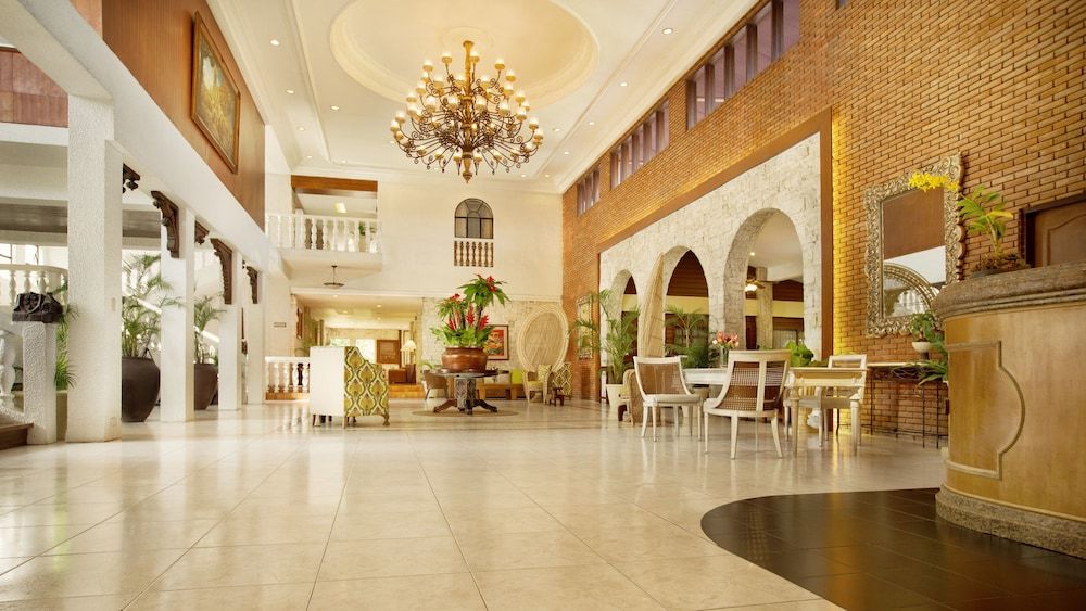 Montebello Villa Hotel 2