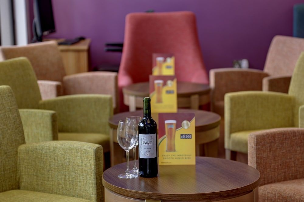 The Airlink Hotel London Heathrow 2