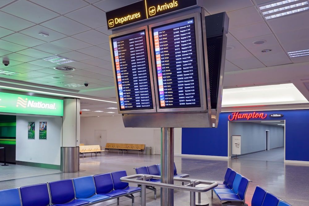 Hampton by Hilton London Gatwick Airport 2