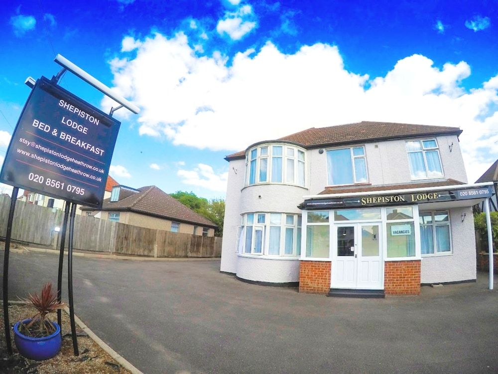 Shepiston Lodge Heathrow