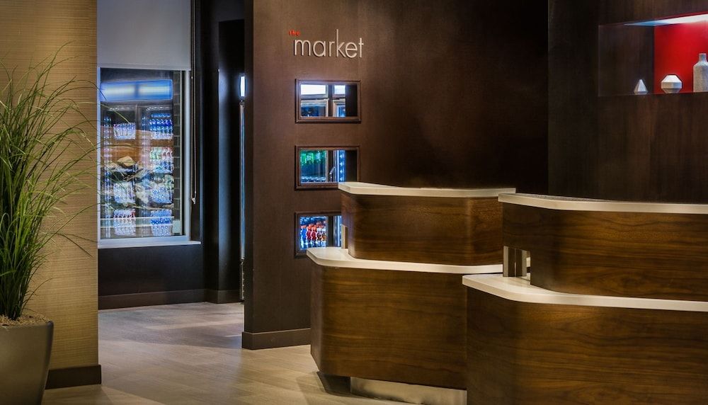 Courtyard by Marriott Winnipeg Airport 2 Courtyard by Marriott Winnipeg Airport 2