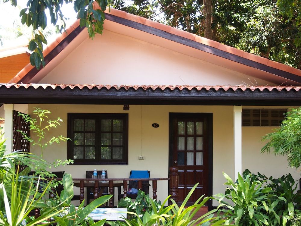 Harry's Bungalows & Restaurant 1 Harry's Bungalows & Restaurant 1