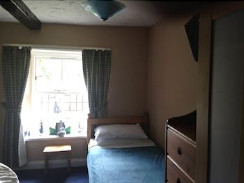 The Old Mill Knitsley 3