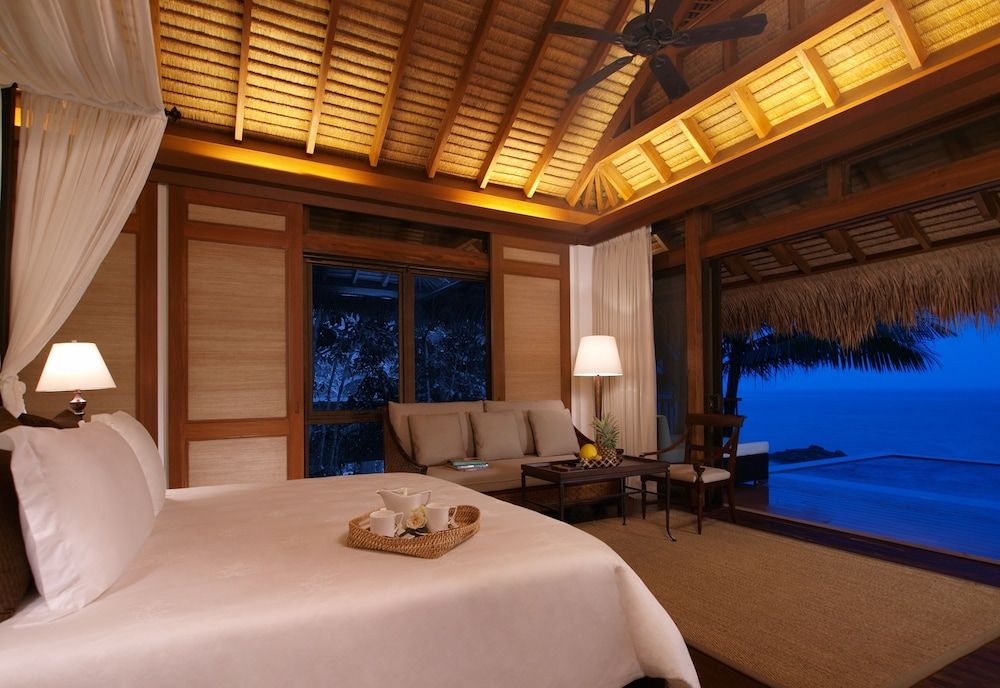 Pangulasian Island Resort 3