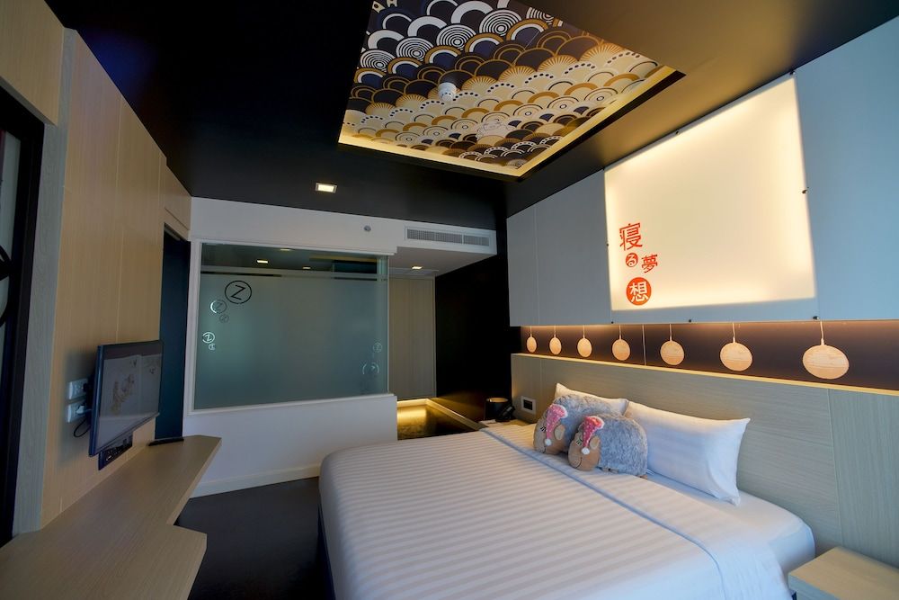 Sleep with Me Hotel Design Hotel at Patong 3