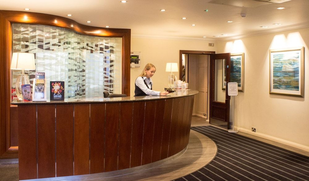 Harbour Heights Hotel 2