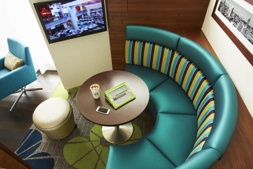 Courtyard by Marriott Aberdeen Airport 3