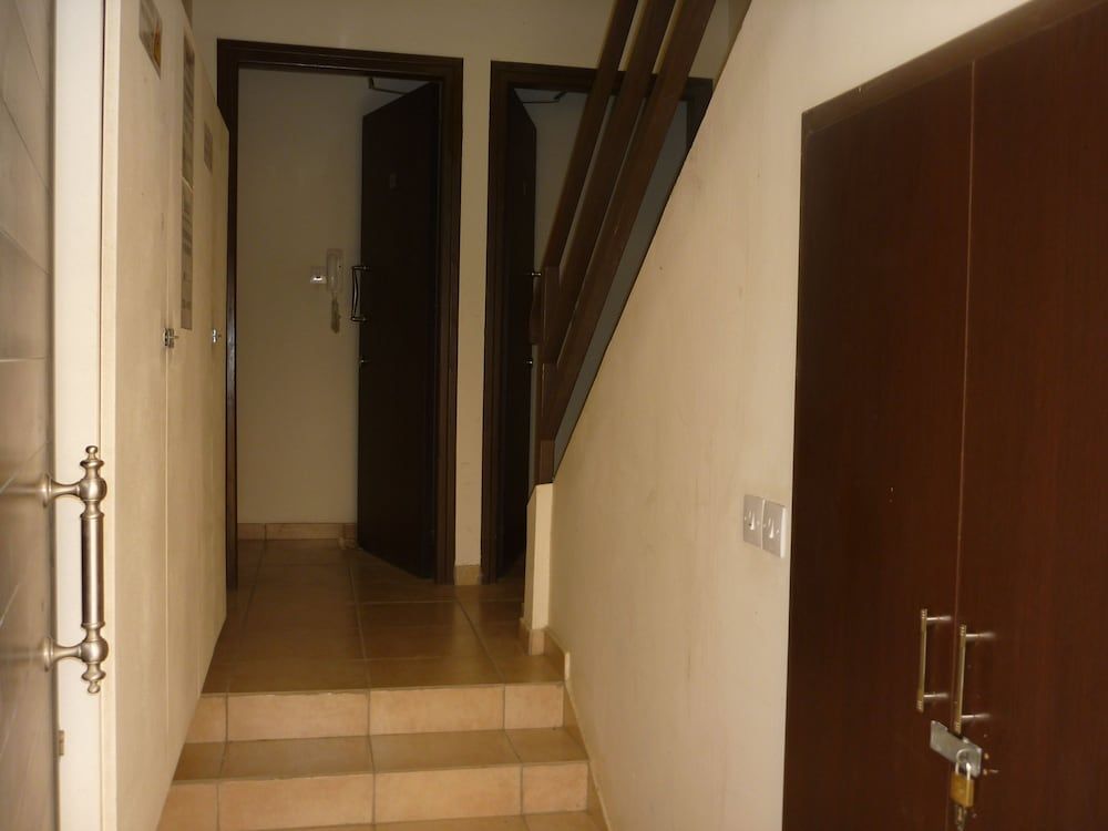 Tseri Budget Residences 2