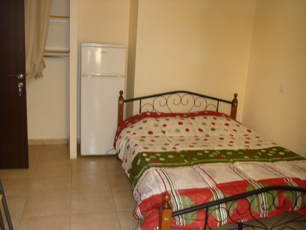 Tseri Budget Residences 3