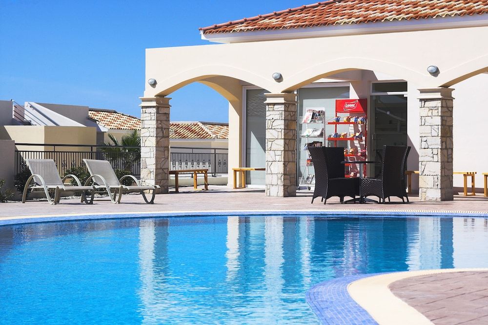 Club St George Resort 2