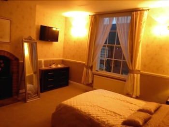 The Dixie Arms Hotel 2