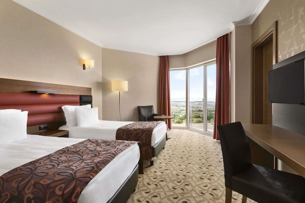 Ramada by Wyndham Tekirdag 3