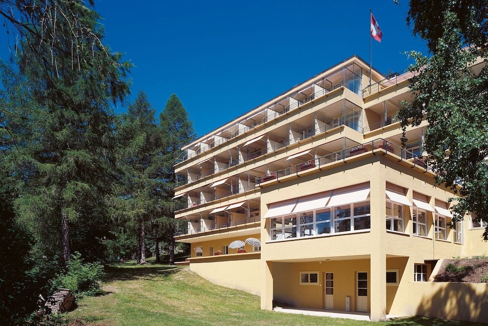 Crans-Montana Youth Hostel