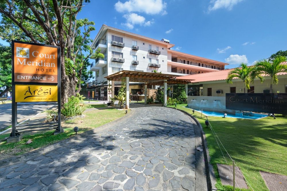 Court Meridian Hotel and Suites 1