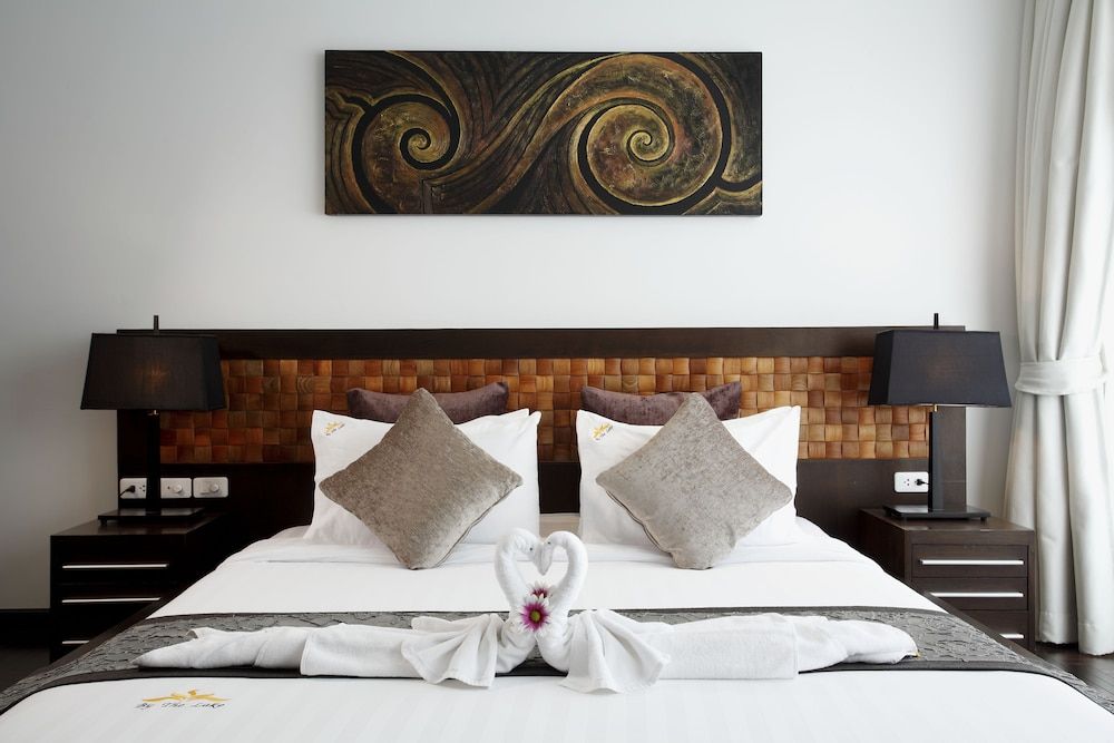 By The Lake Villas 3