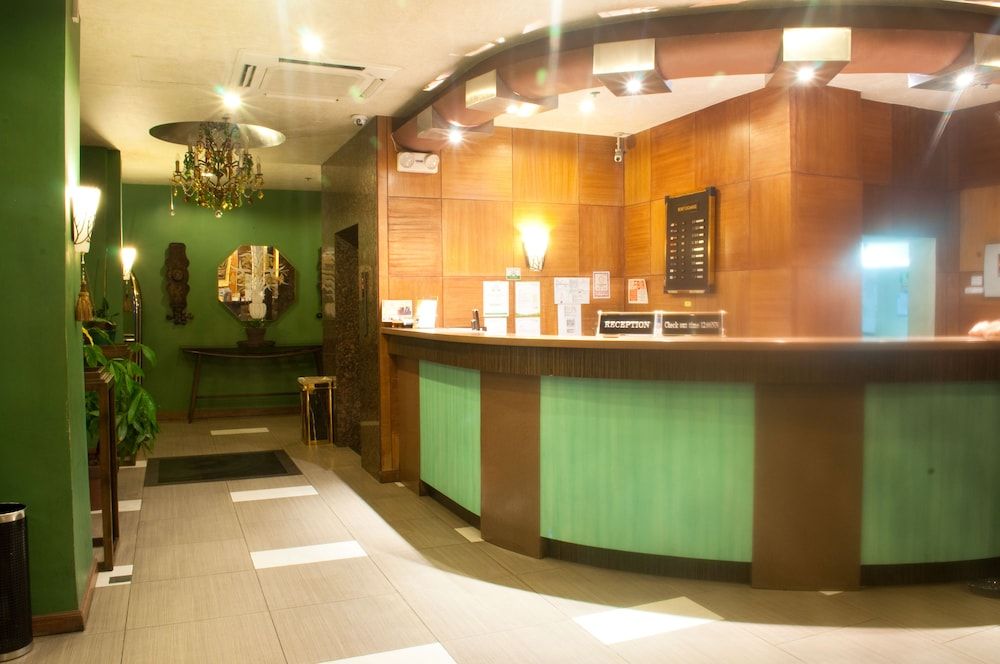 Pearl Lane Hotel 2 Pearl Lane Hotel 2