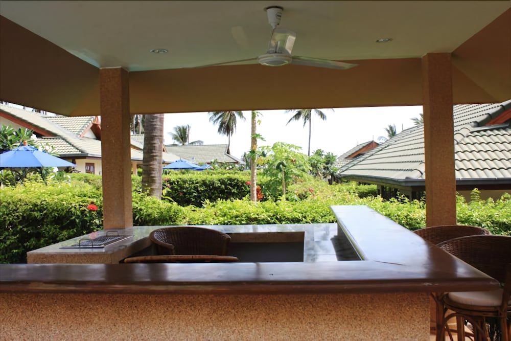 Idyllic Samui Oceanfront Resort and Villas 2