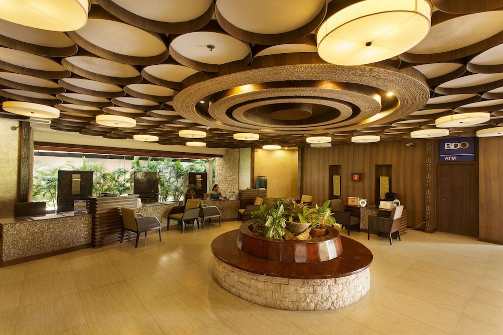 The Bellevue Resort 2