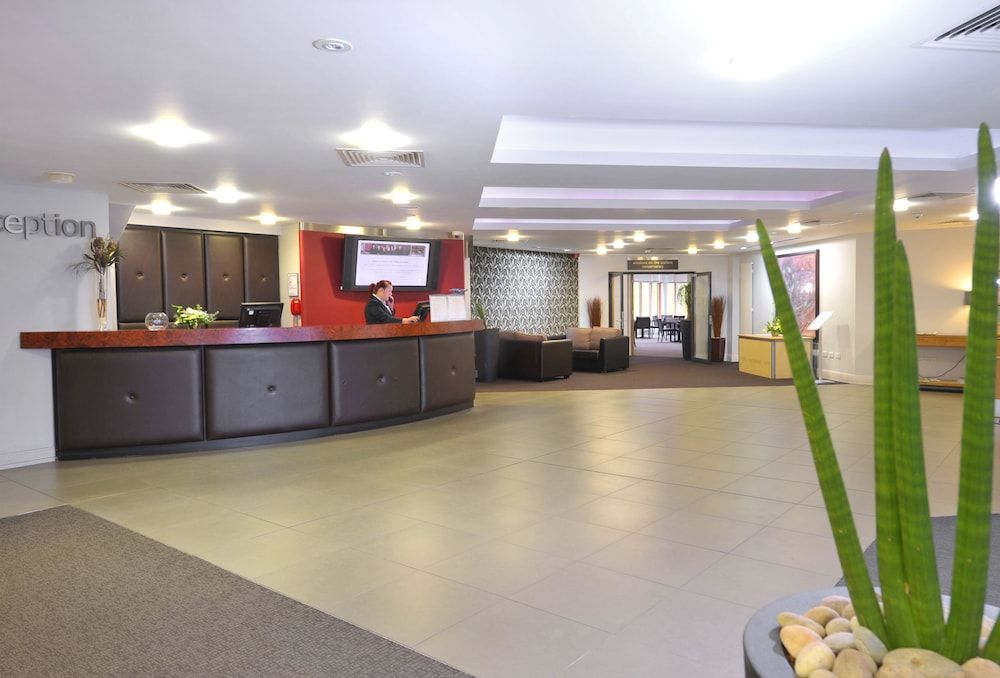 Stirling Court Hotel 3