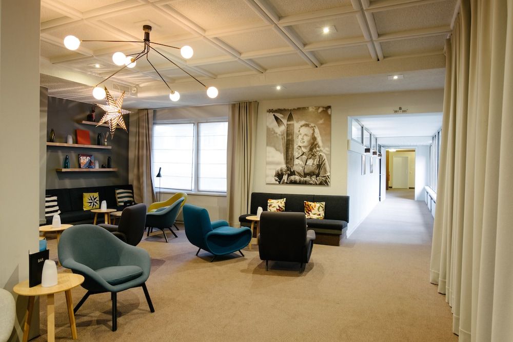 Ambassador Zermatt 3