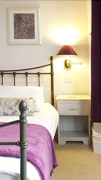 Colebrook Guest House 3