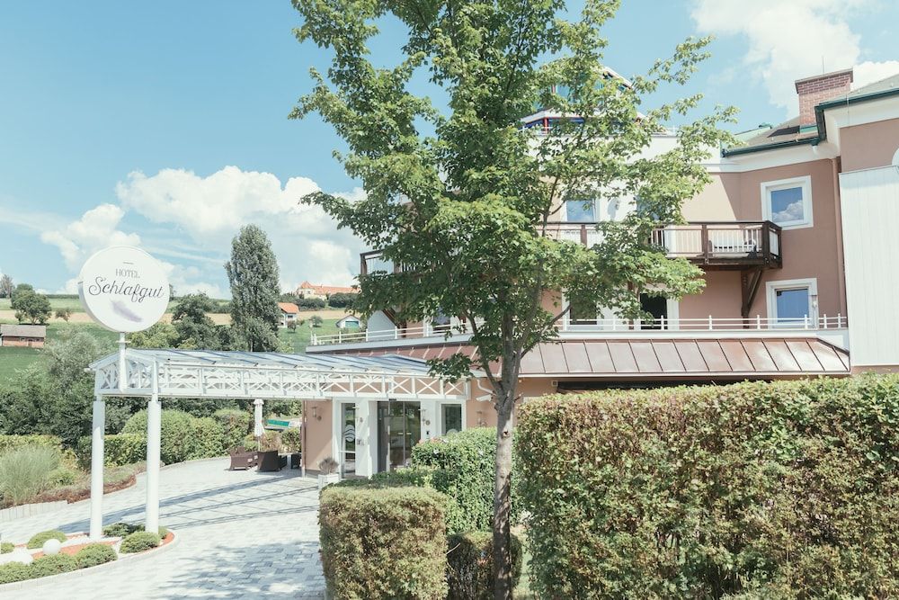 Maiers Wellnesshotel Loipersdorf 2