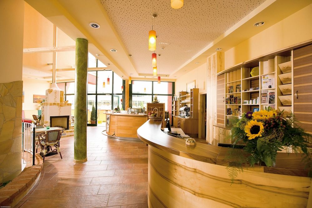 Thermenhotel PuchasPLUS Stegersbach 2