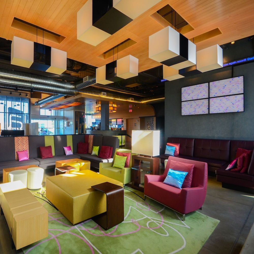 Aloft Vaughan Mills 2