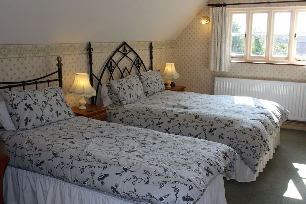 Yallands Farmhouse 3