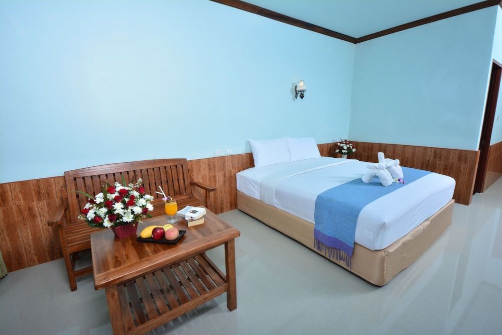 Haad Yao Bay View Resort and Spa 3