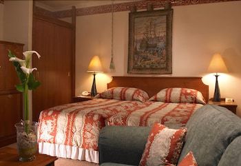 Hougue Du Pommier Hotel 2