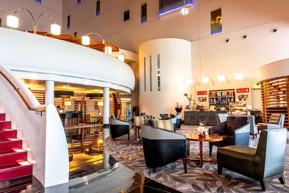 Hilton London Heathrow Airport Terminal 5 3