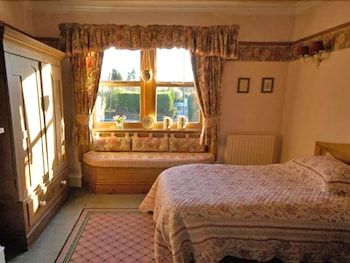 Moor End House Bed & Breakfast 3