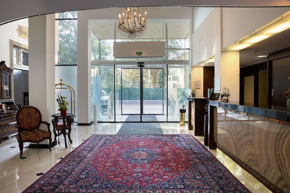 Sacher Baden 3 Sacher Baden 3