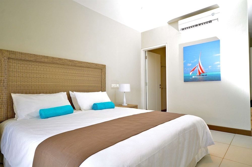 Mon Choisy Beach R. 3