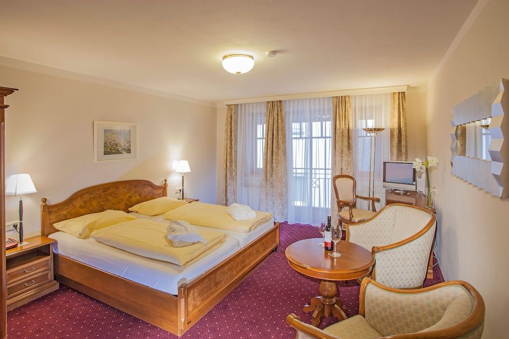 Cella Central Historic Boutique Hotel 2