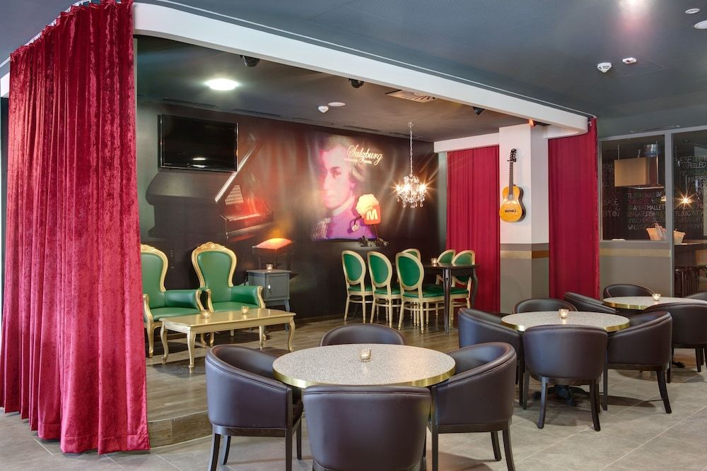 Meininger Salzburg City Center 3